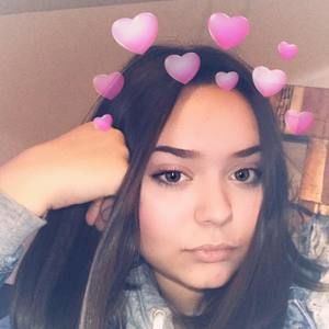 Meet your Posher, Lily